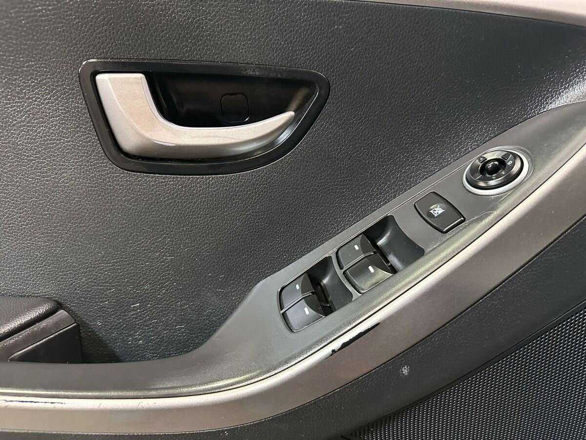 Hyundai i30 с пробегом — 2012 год. Фото: #13