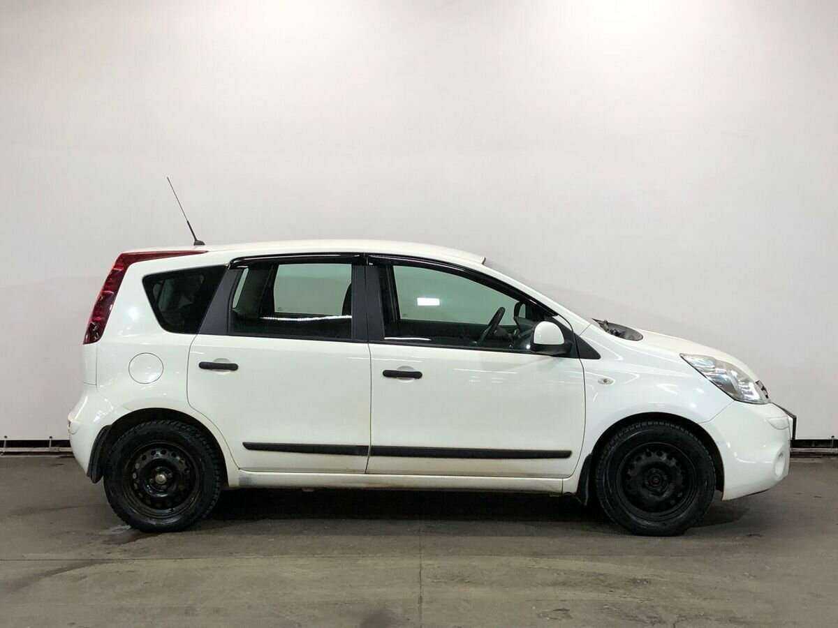 Nissan Note с пробегом — 2013 год. Фото: #3