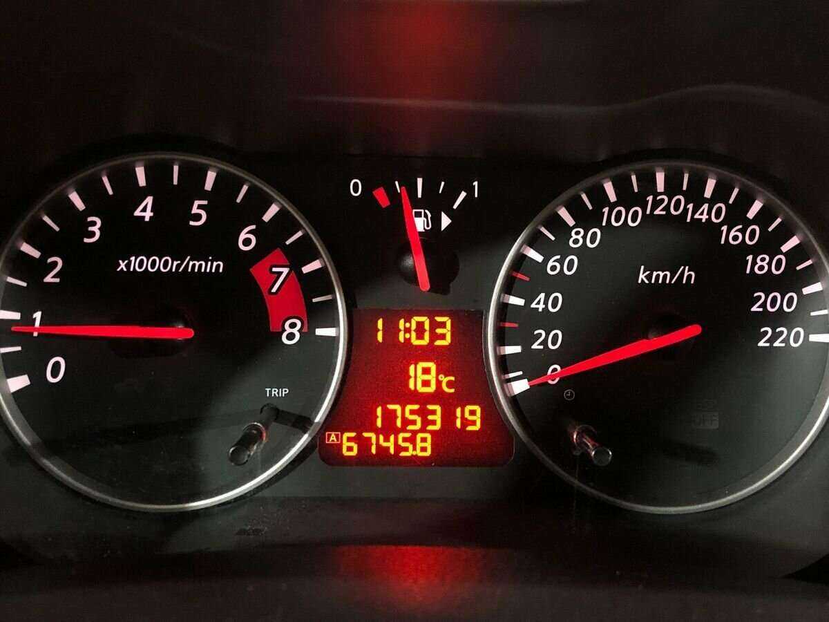 Nissan Note с пробегом — 2013 год. Фото: #11