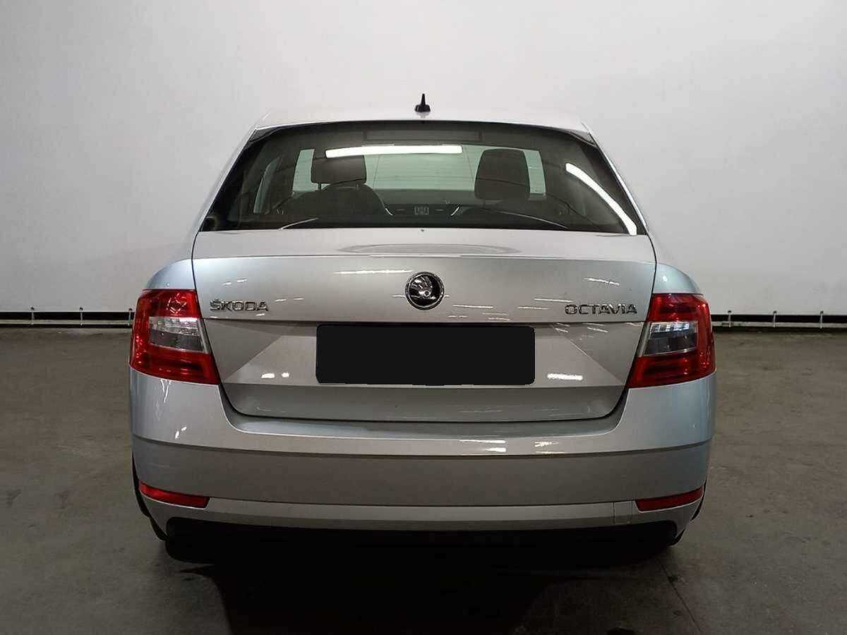 Skoda Octavia с пробегом — 2018 год. Фото: #5