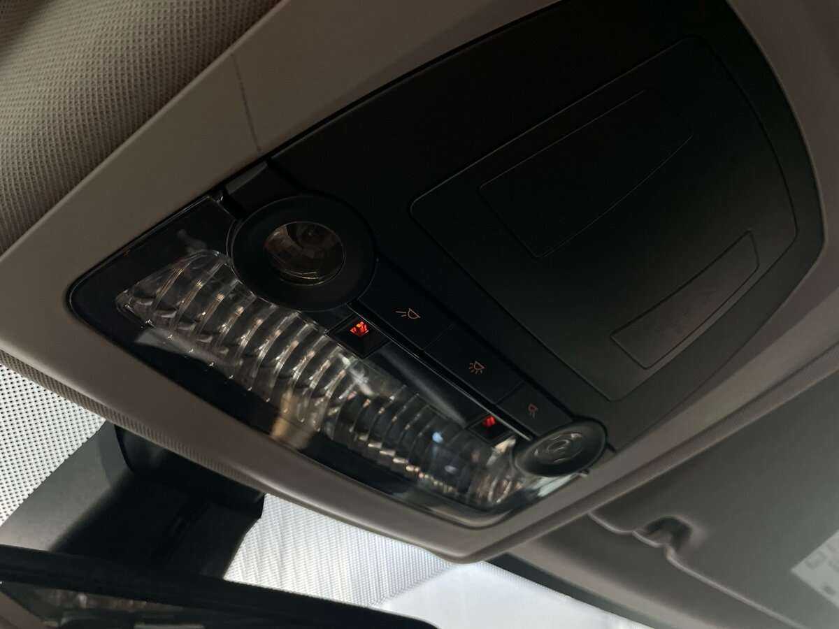 BMW 5 серии с пробегом — 2012 год. Фото: #16