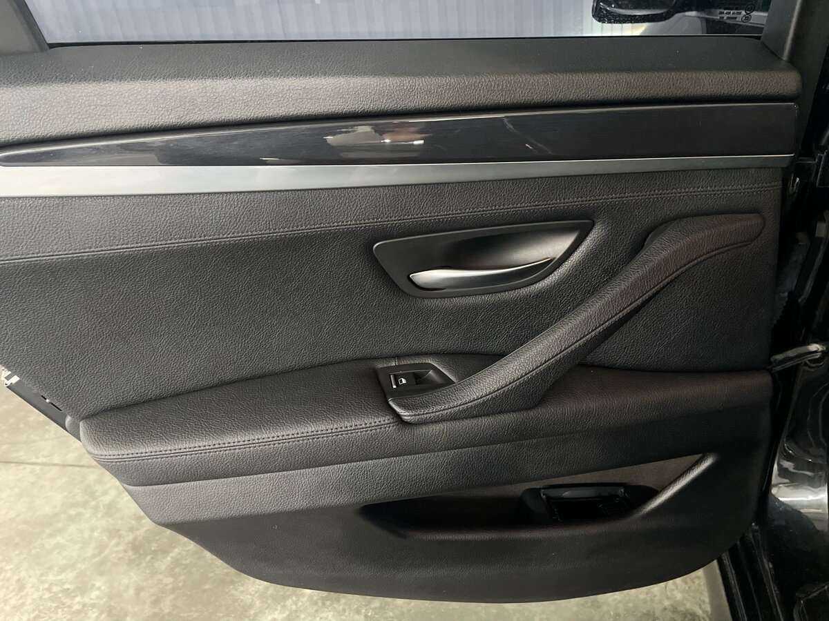 BMW 5 серии с пробегом — 2012 год. Фото: #24