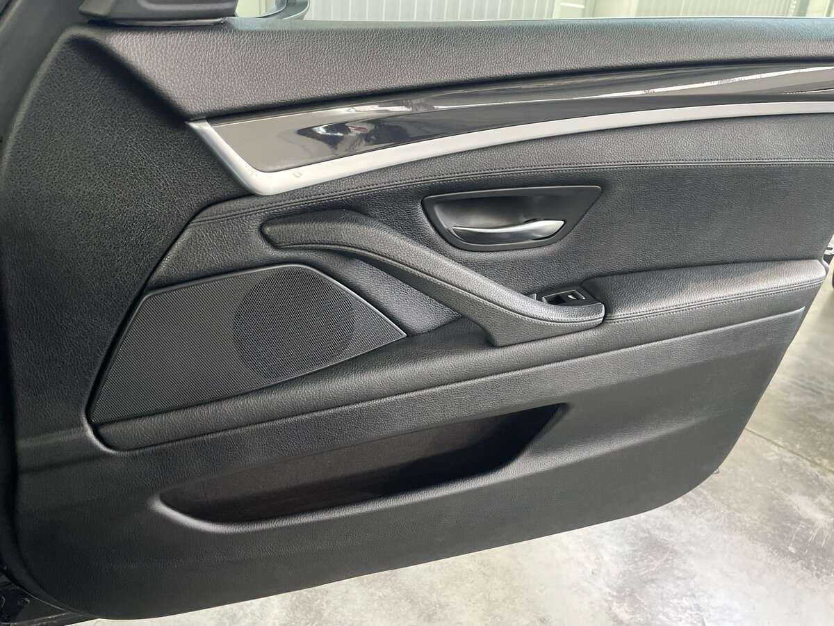 BMW 5 серии с пробегом — 2012 год. Фото: #25