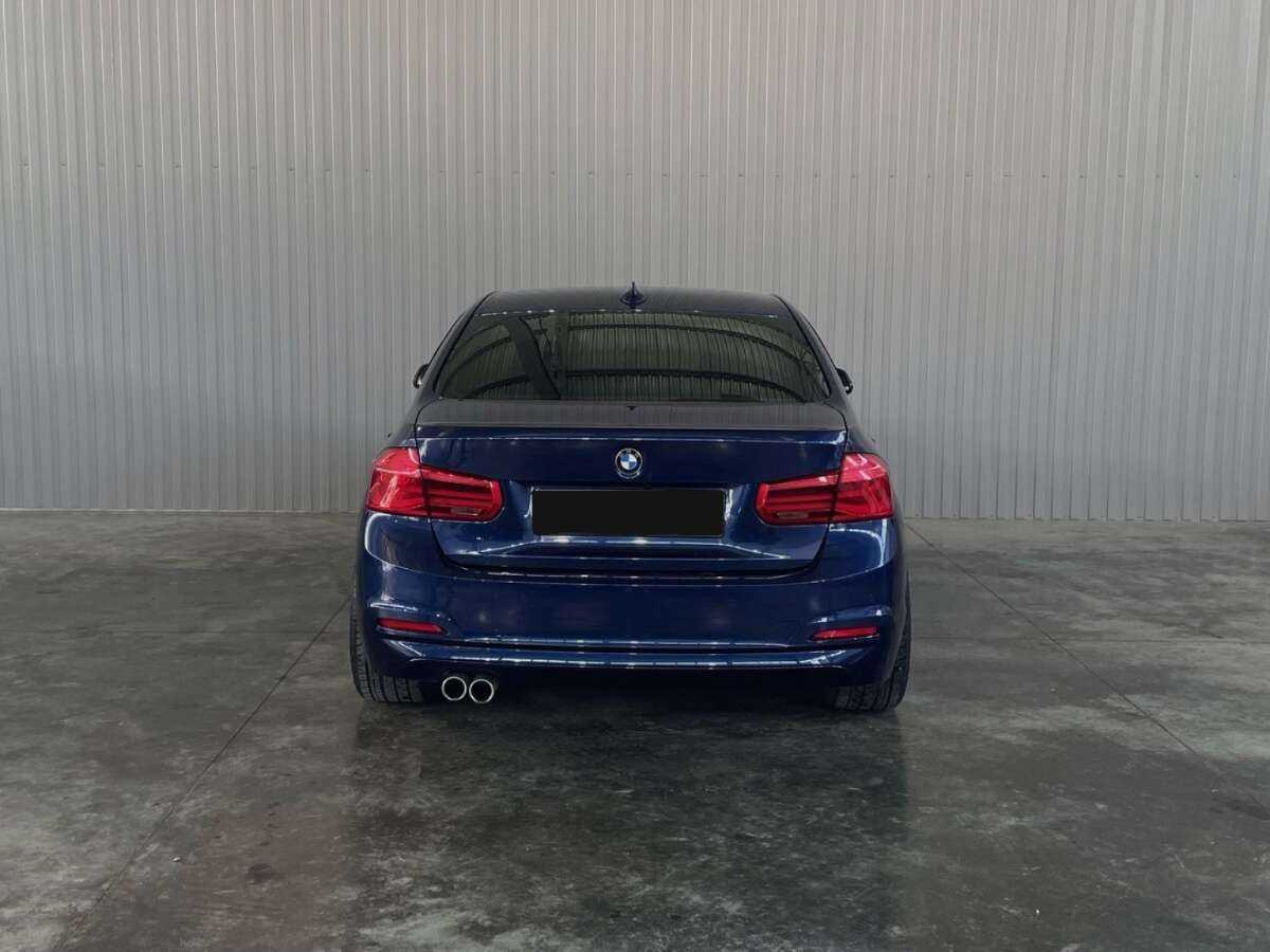 BMW 3 серии с пробегом — 2018 год. Фото: #5