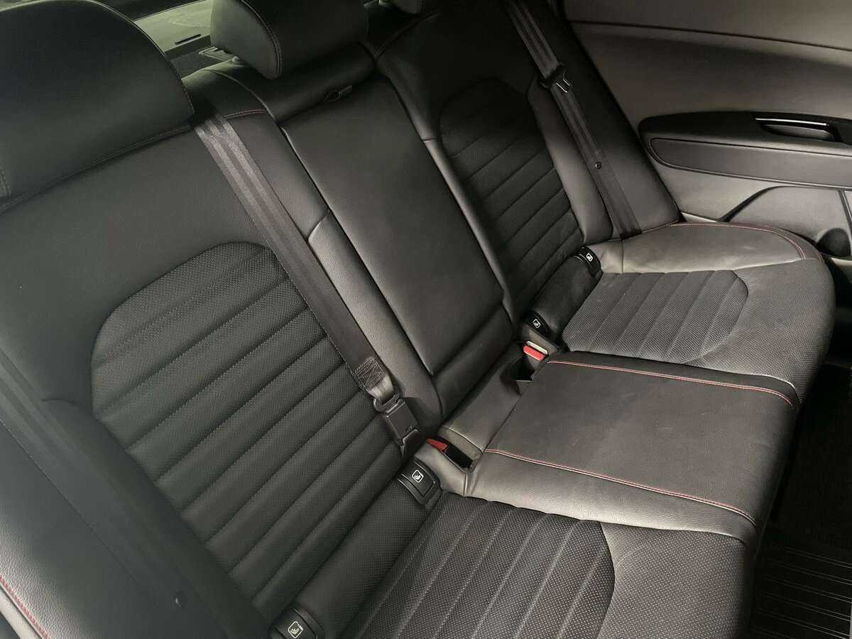 Kia Optima с пробегом — 2017 год. Фото: #17