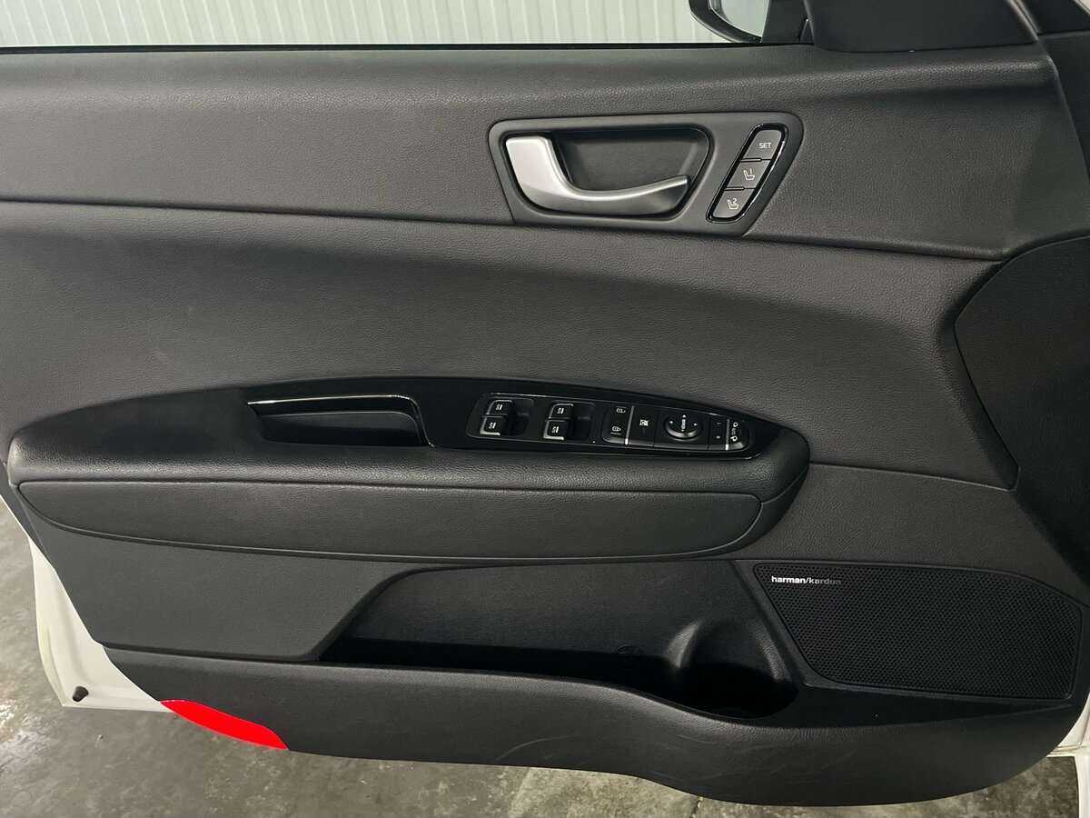 Kia Optima с пробегом — 2017 год. Фото: #18