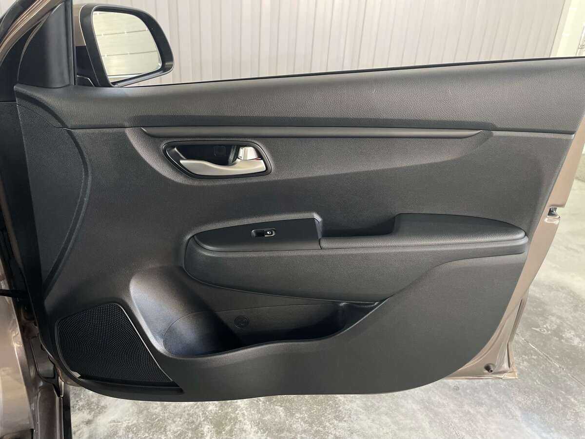 Kia Rio с пробегом — 2022 год. Фото: #21