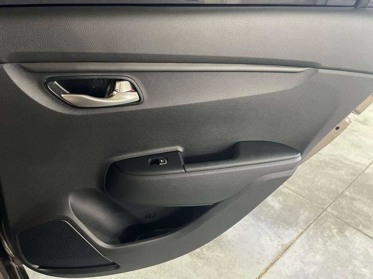 Kia Rio с пробегом — 2022 год. Фото: #22