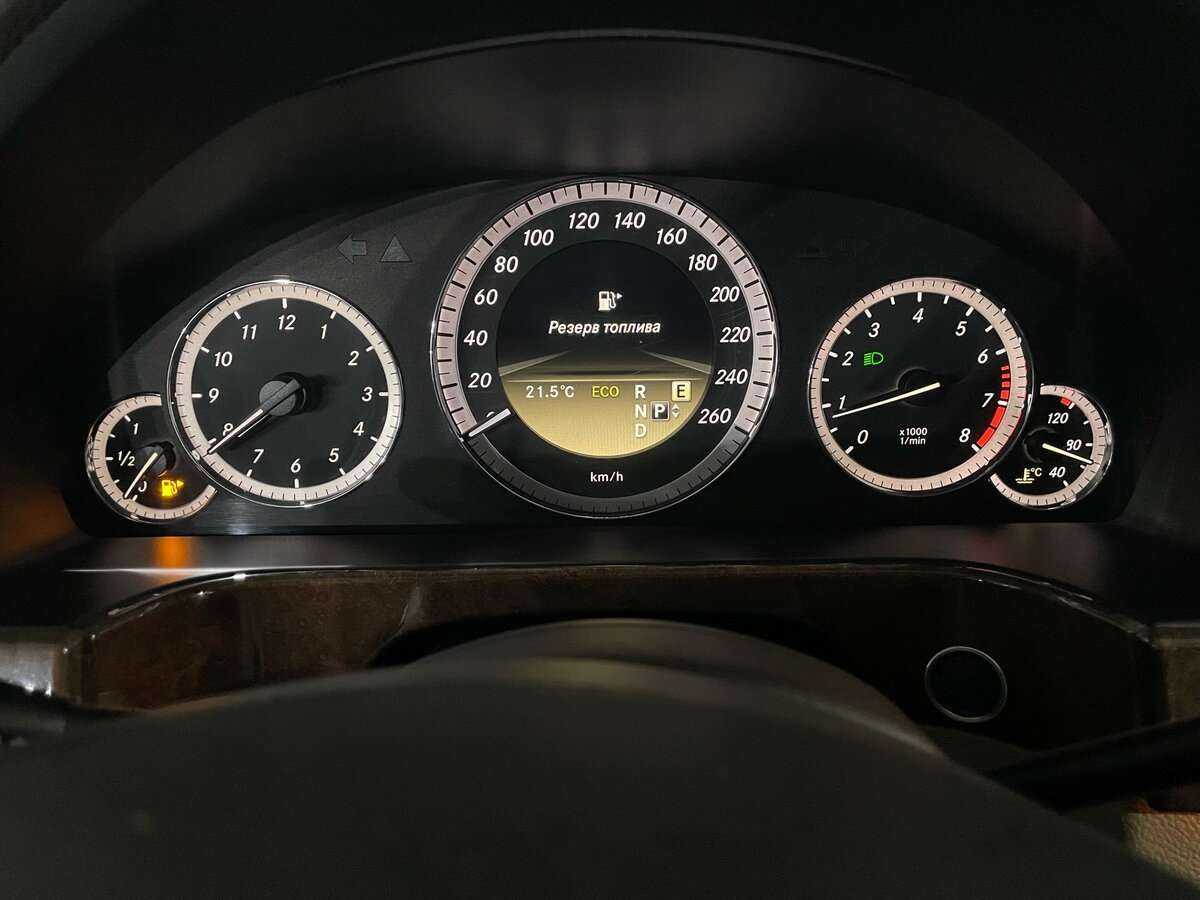 Mercedes-Benz E-Класс с пробегом — 2012 год. Фото: #10