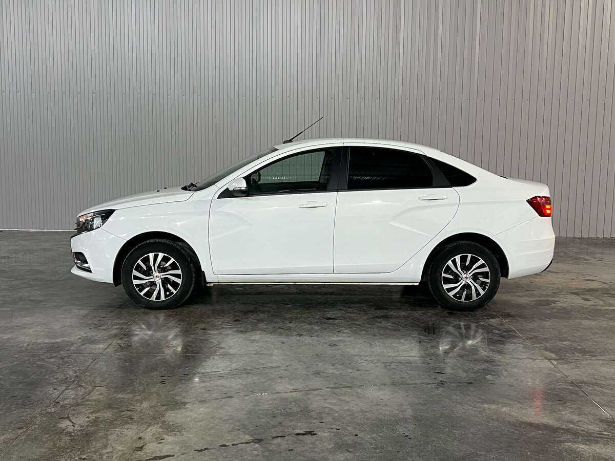 Lada (ВАЗ) Vesta с пробегом — 2020 год. Фото: #3