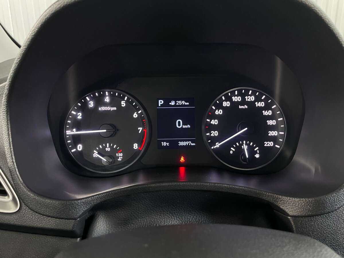 Hyundai Solaris с пробегом — 2020 год. Фото: #10