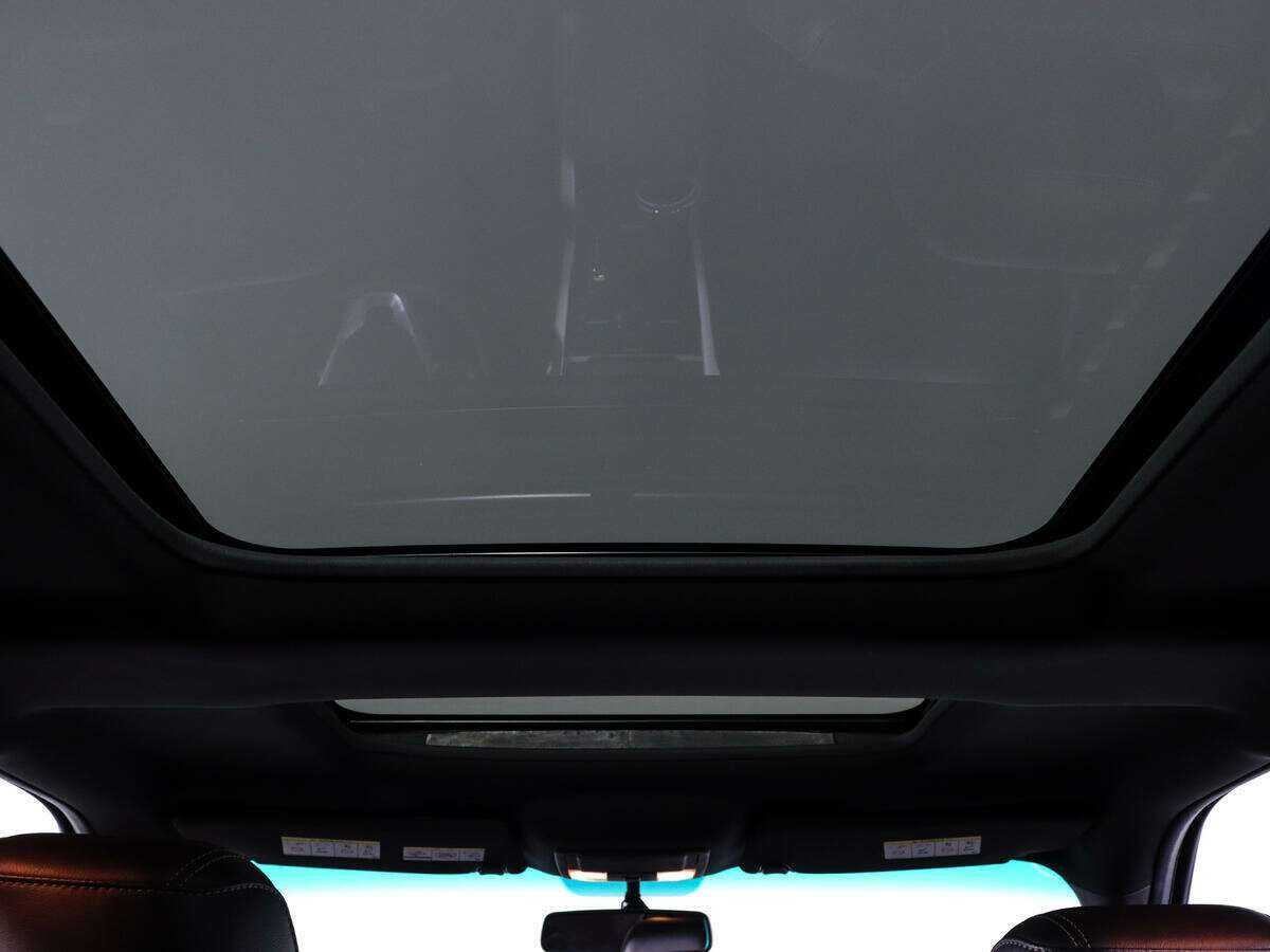 Ford Explorer с пробегом — 2015 год. Фото: #20