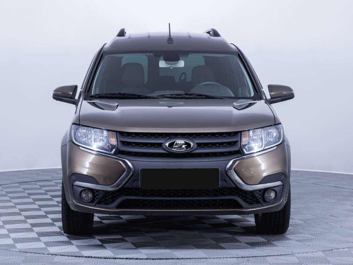 Lada (ВАЗ) Largus с пробегом — 2022 год. Фото: #1