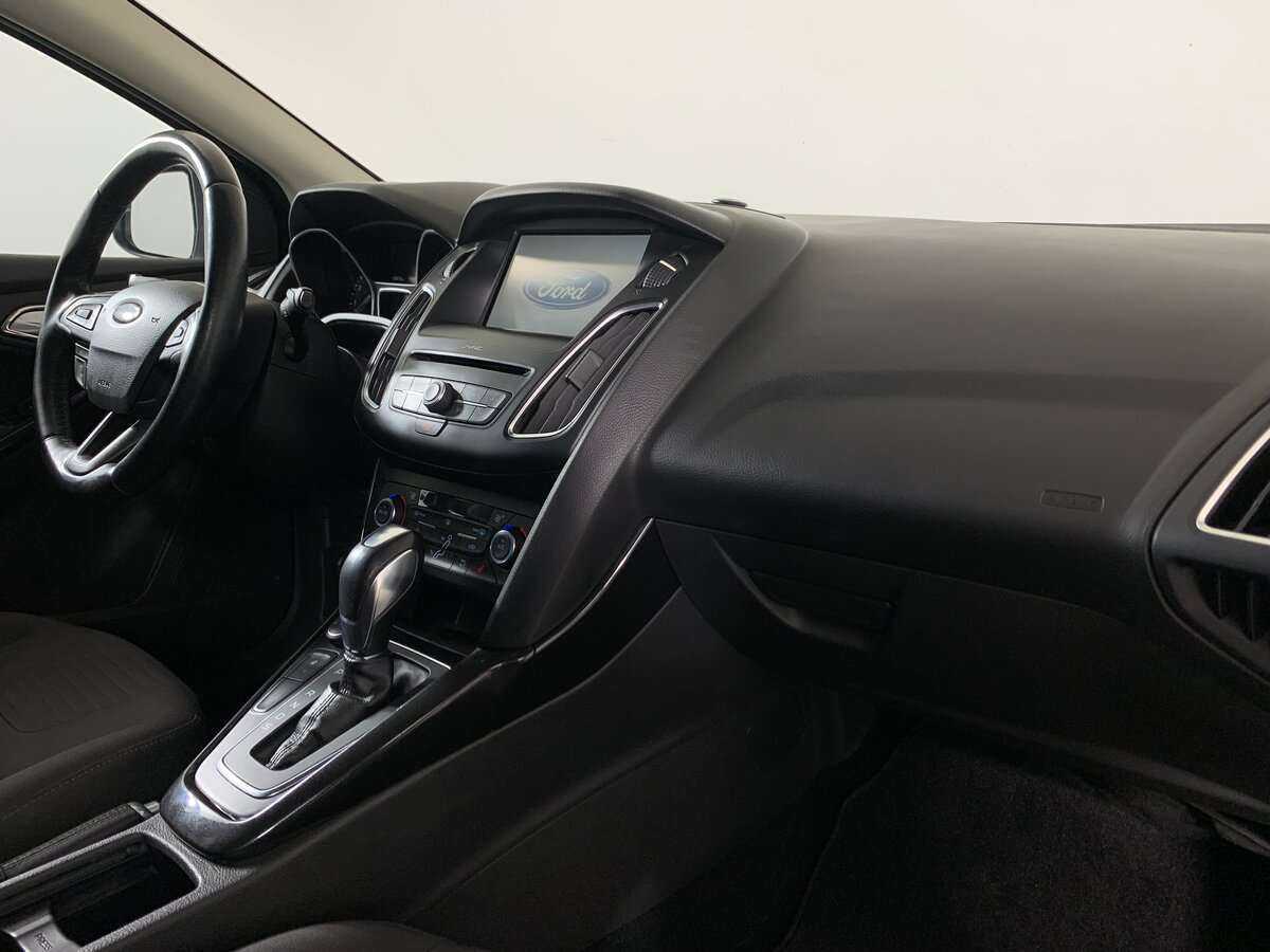 Ford Focus с пробегом — 2016 год. Фото: #13