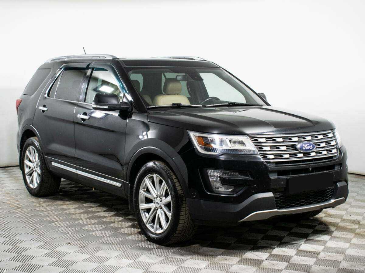 Ford Explorer с пробегом — 2016 год. Фото: #2