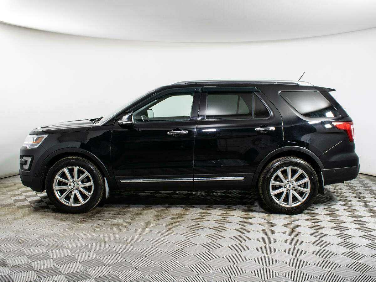 Ford Explorer с пробегом — 2016 год. Фото: #7
