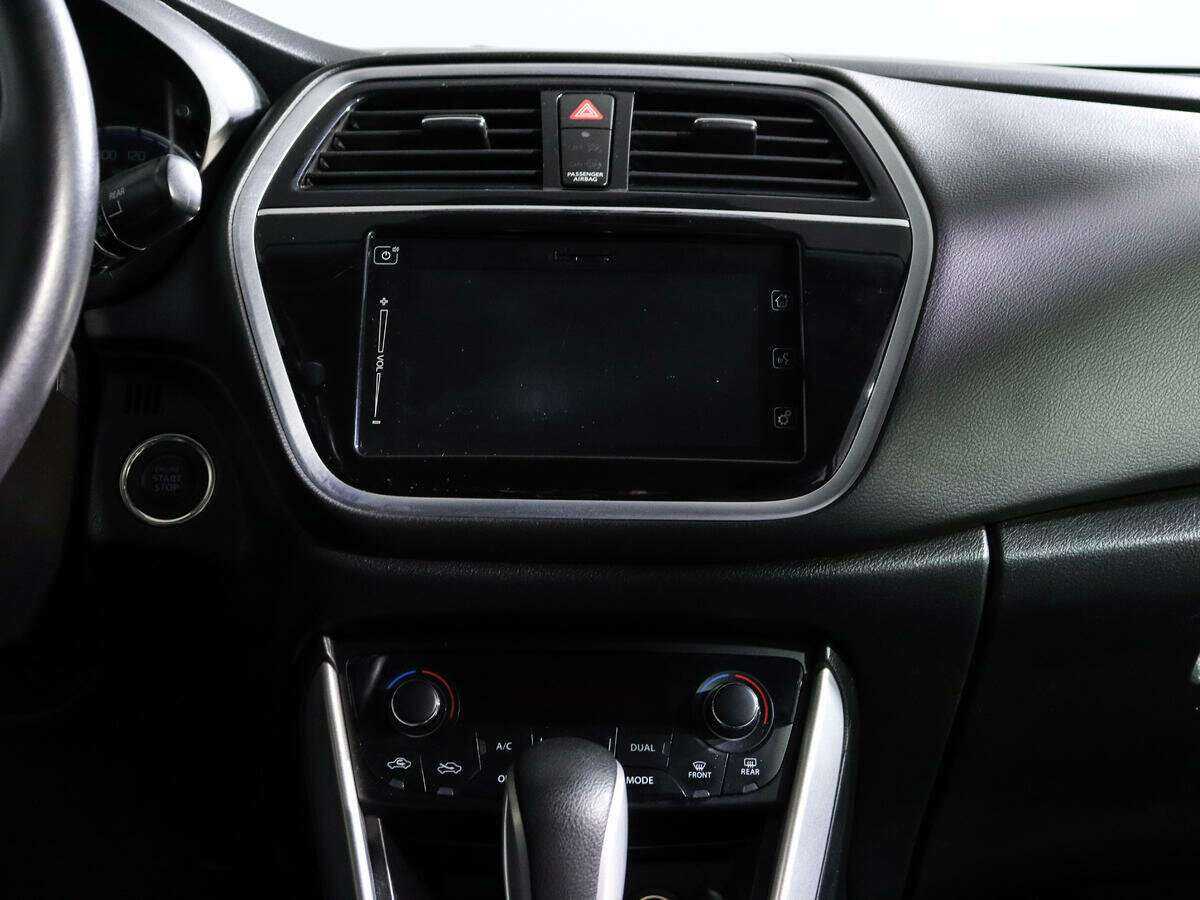 Suzuki SX4 с пробегом — 2016 год. Фото: #12
