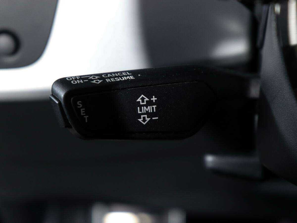 Audi A4 с пробегом — 2017 год. Фото: #18