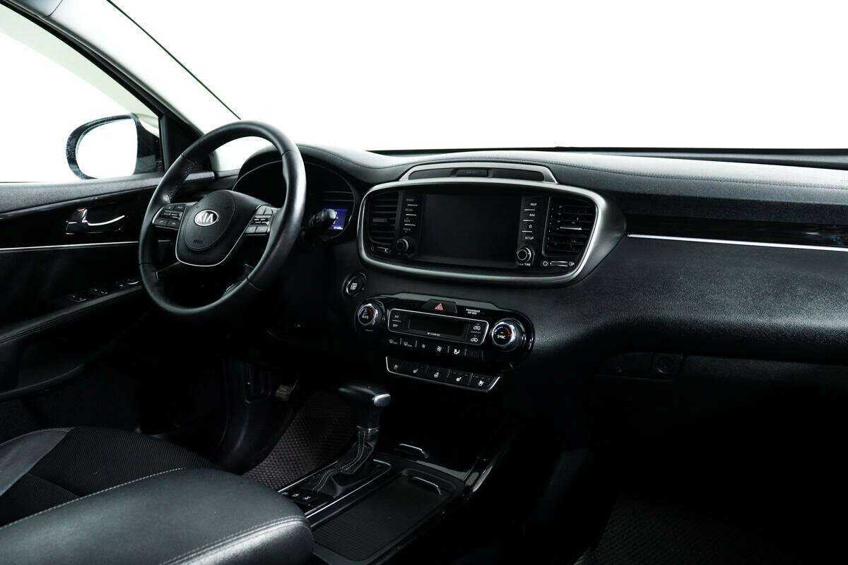Kia Sorento с пробегом — 2018 год. Фото: #8