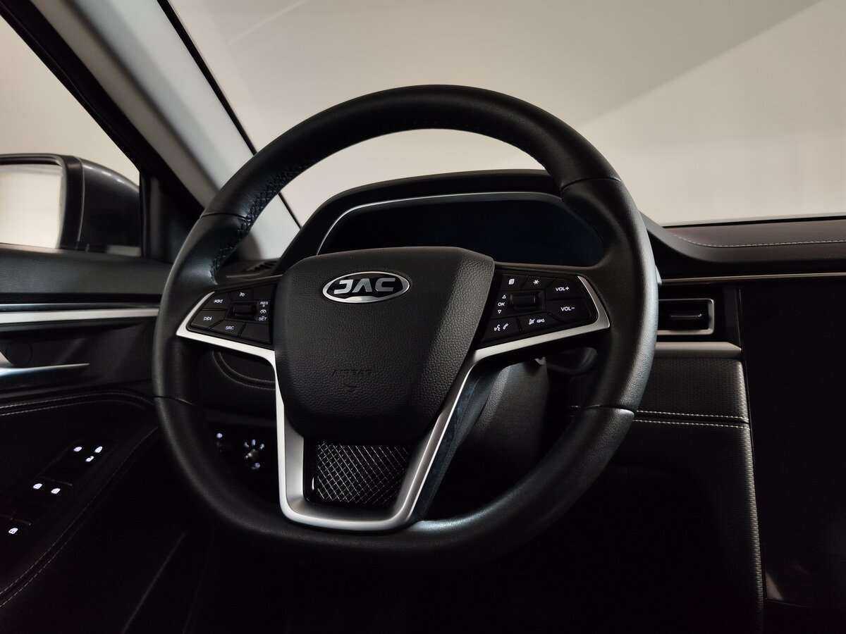 JAC J7 с пробегом — 2023 год. Фото: #12