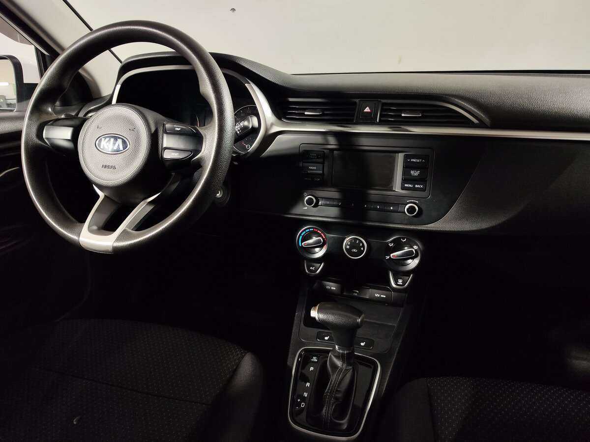 Kia Rio с пробегом — 2021 год. Фото: #19