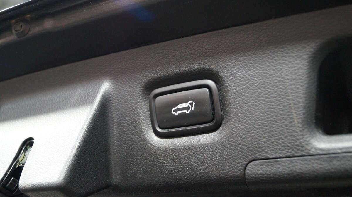 Hyundai Santa Fe с пробегом — 2020 год. Фото: #7