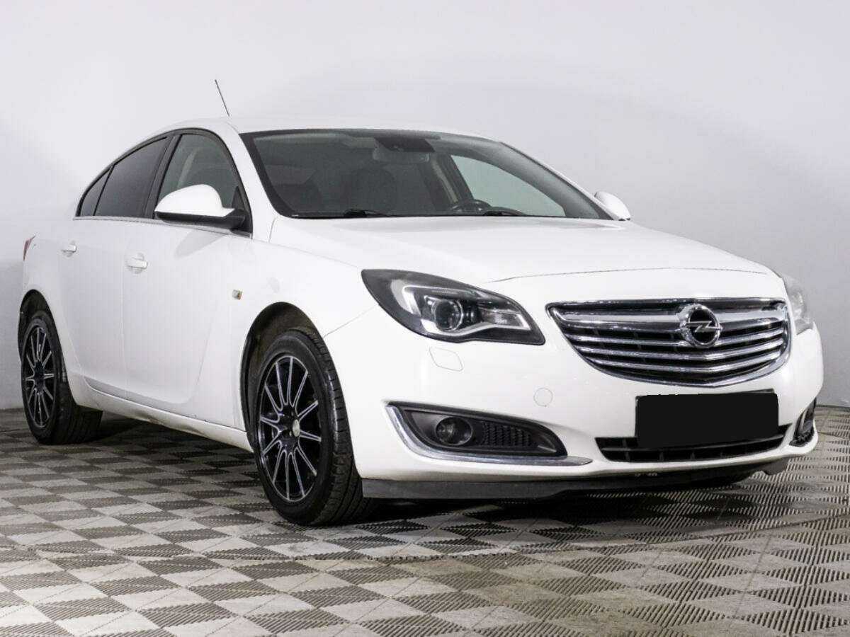 Opel Insignia с пробегом — 2014 год. Фото: #2