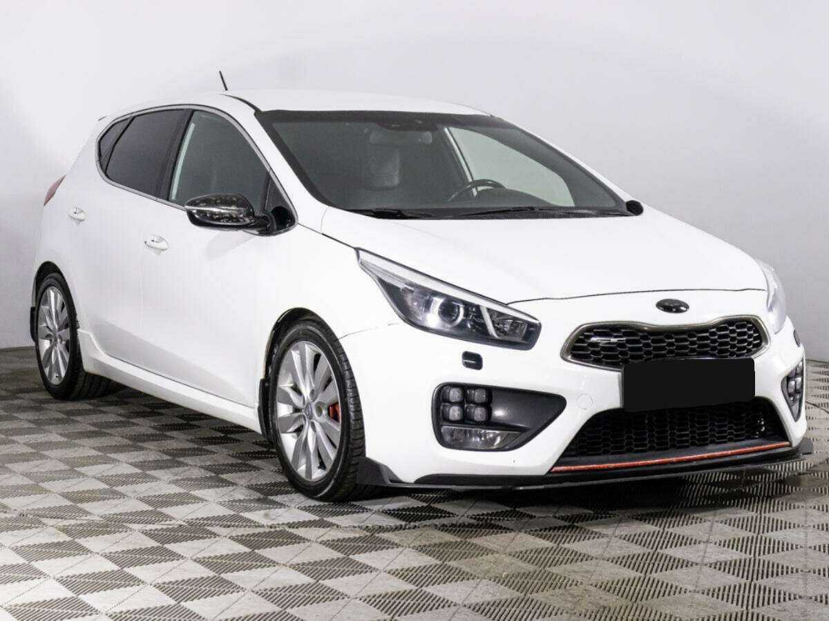 Kia Ceed GT с пробегом — 2014 год. Фото: #2
