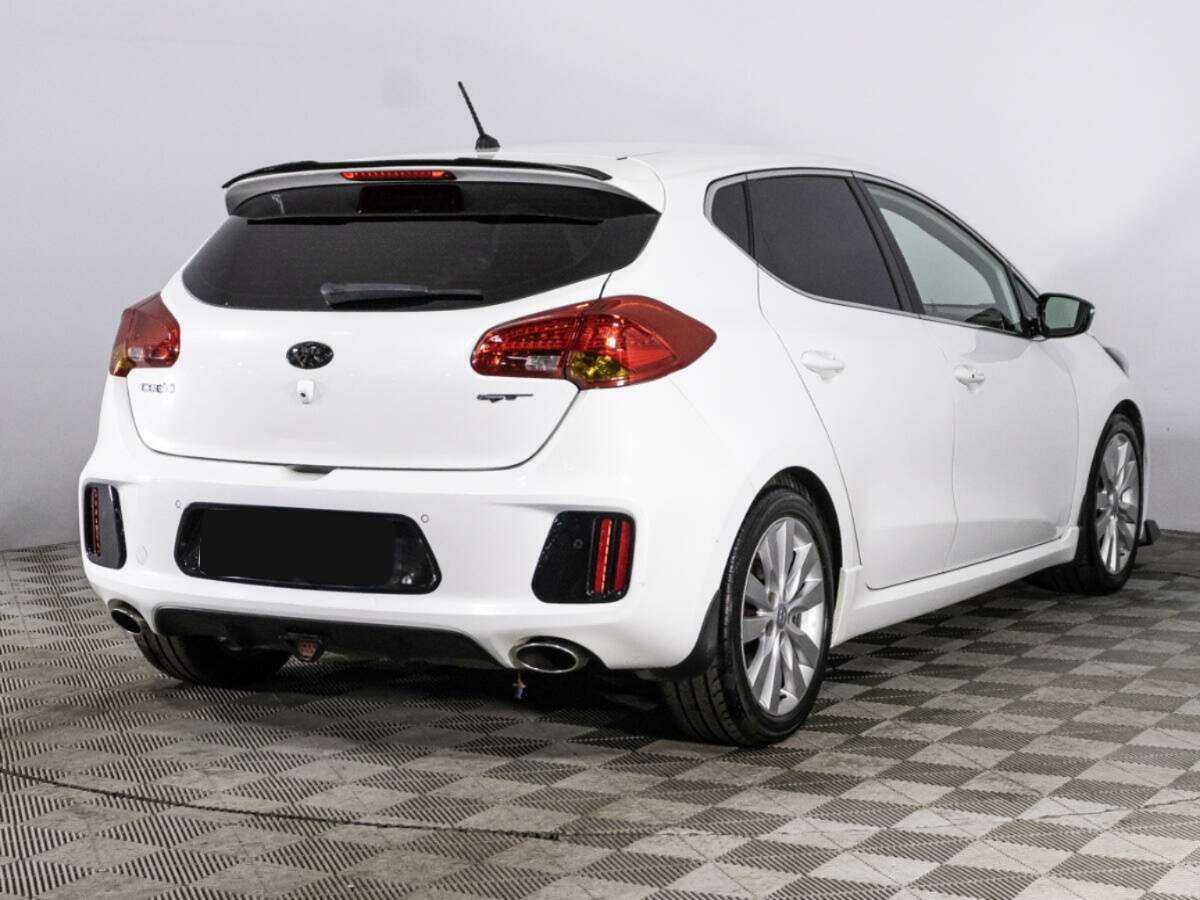 Kia Ceed GT с пробегом — 2014 год. Фото: #4