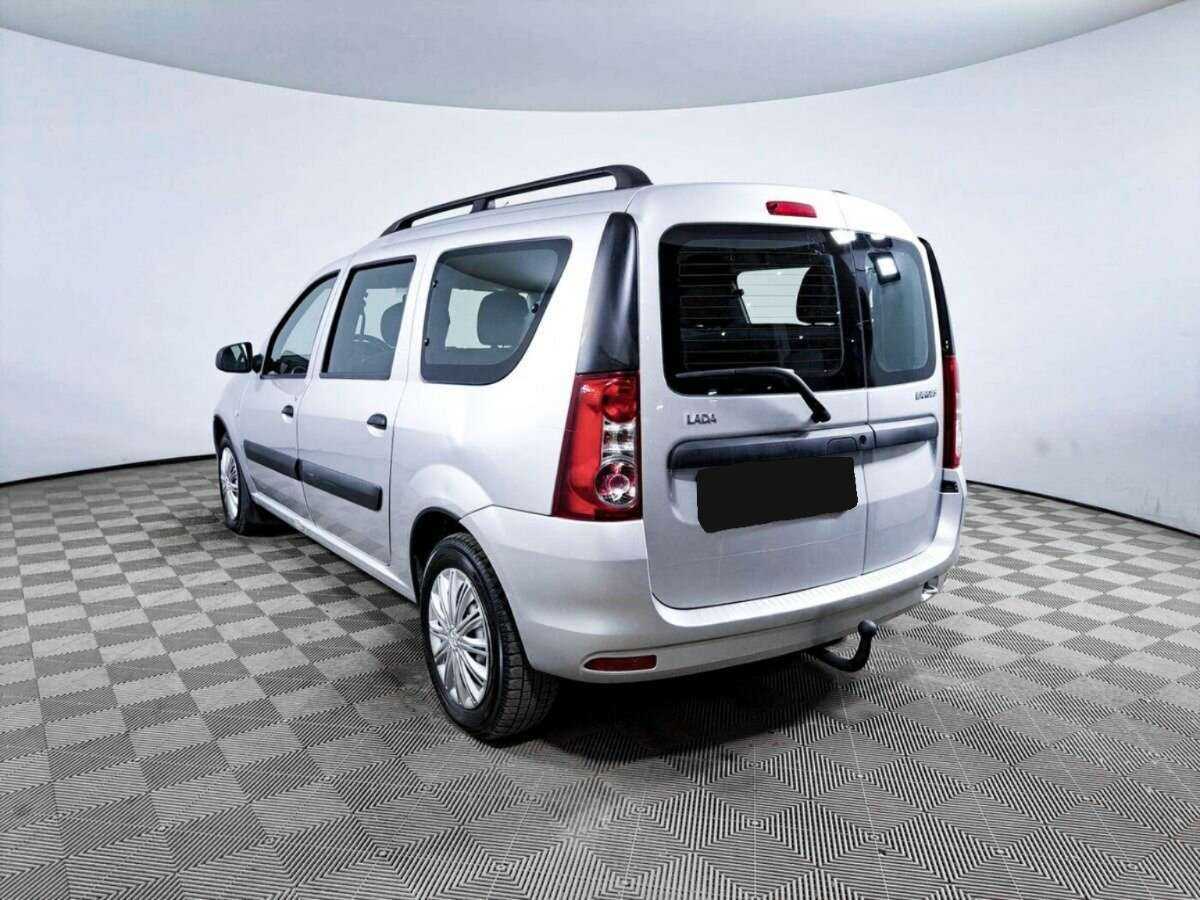Lada (ВАЗ) Largus с пробегом — 2019 год. Фото: #6