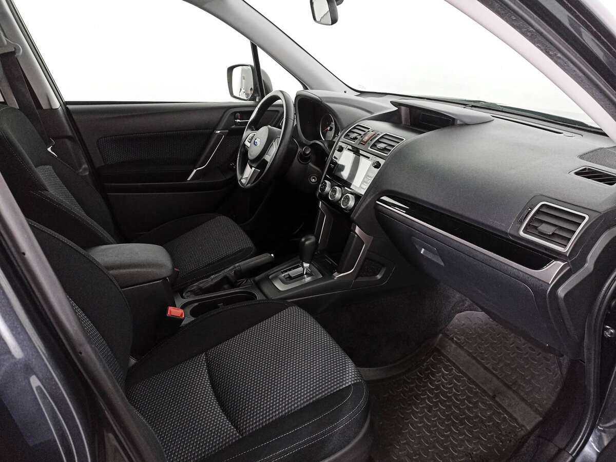Subaru Forester с пробегом — 2017 год. Фото: #8