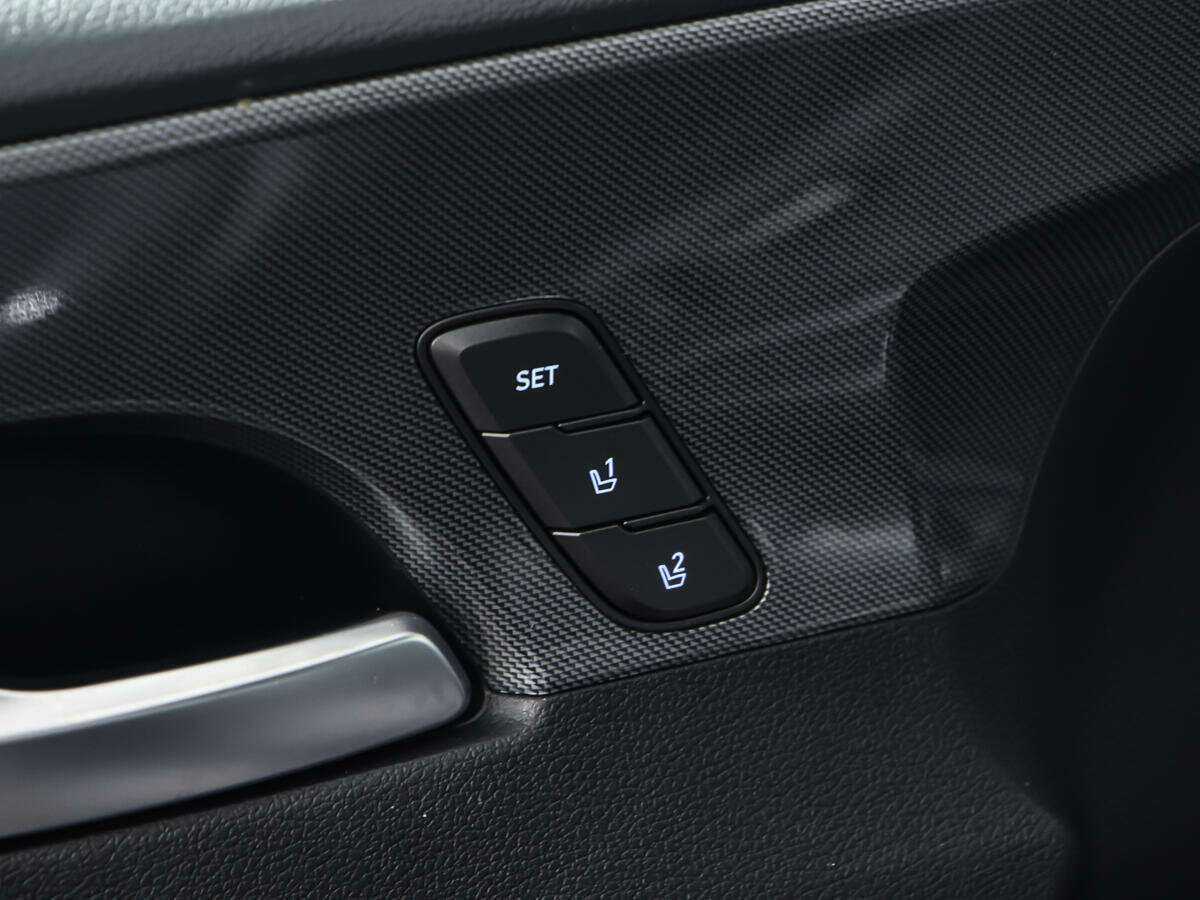 Hyundai Santa Fe с пробегом — 2021 год. Фото: #18