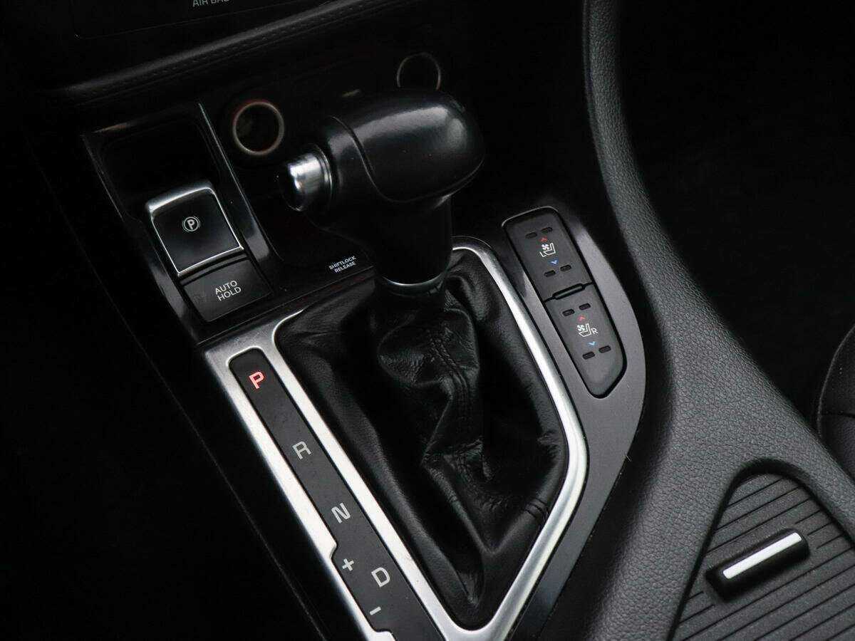 Kia Optima с пробегом — 2015 год. Фото: #11