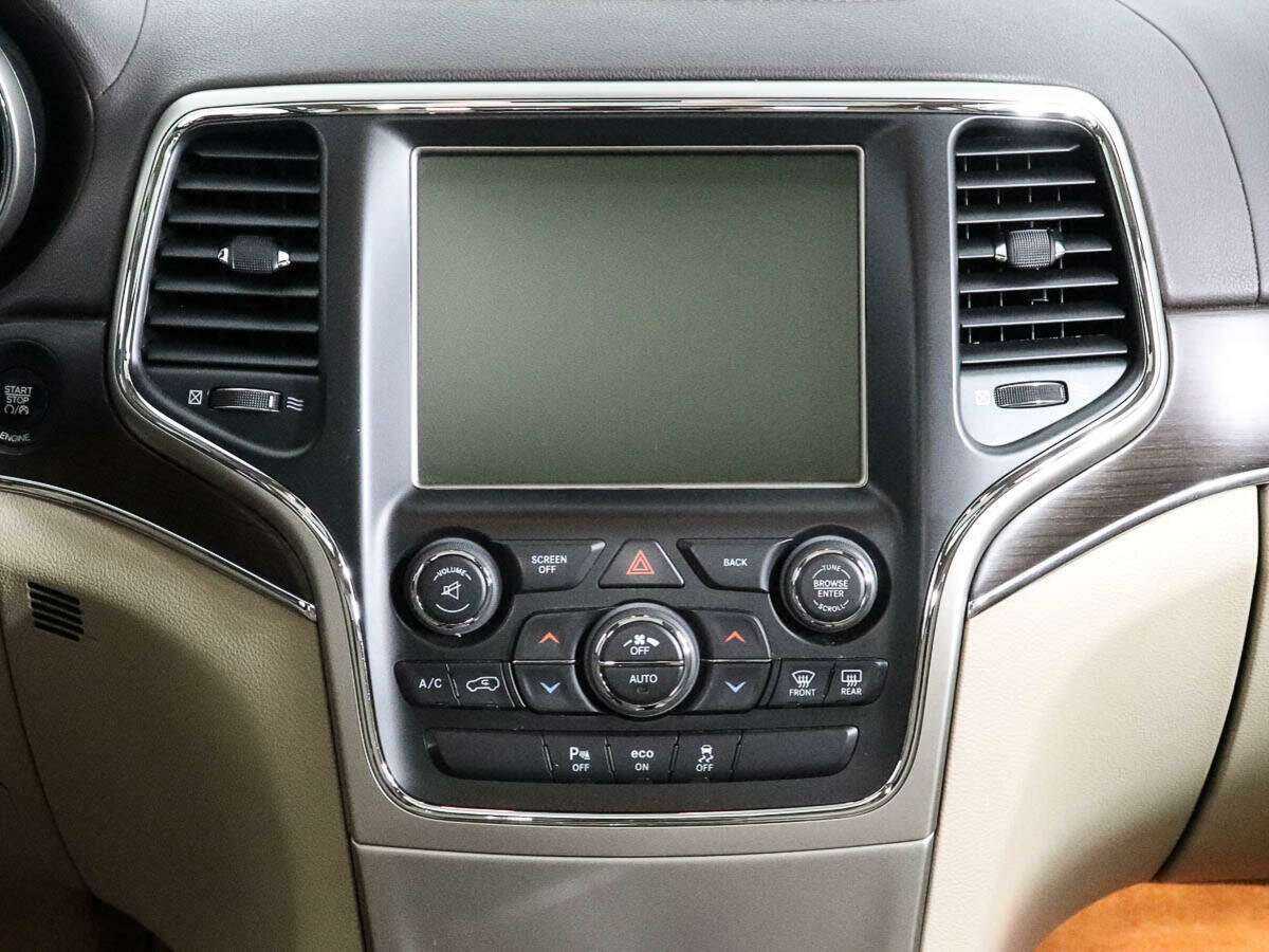 Jeep Grand Cherokee с пробегом — 2014 год. Фото: #13