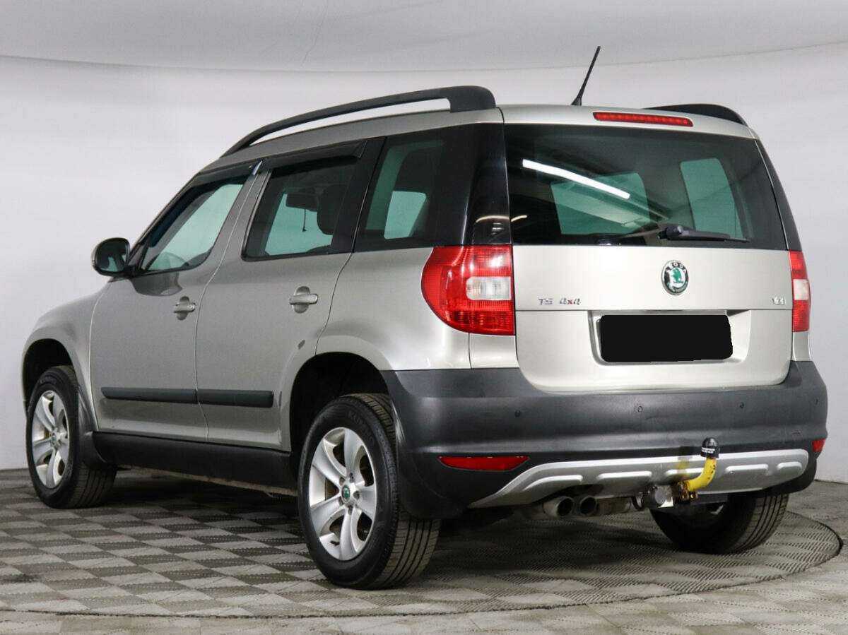 Skoda Yeti с пробегом — 2012 год. Фото: #6