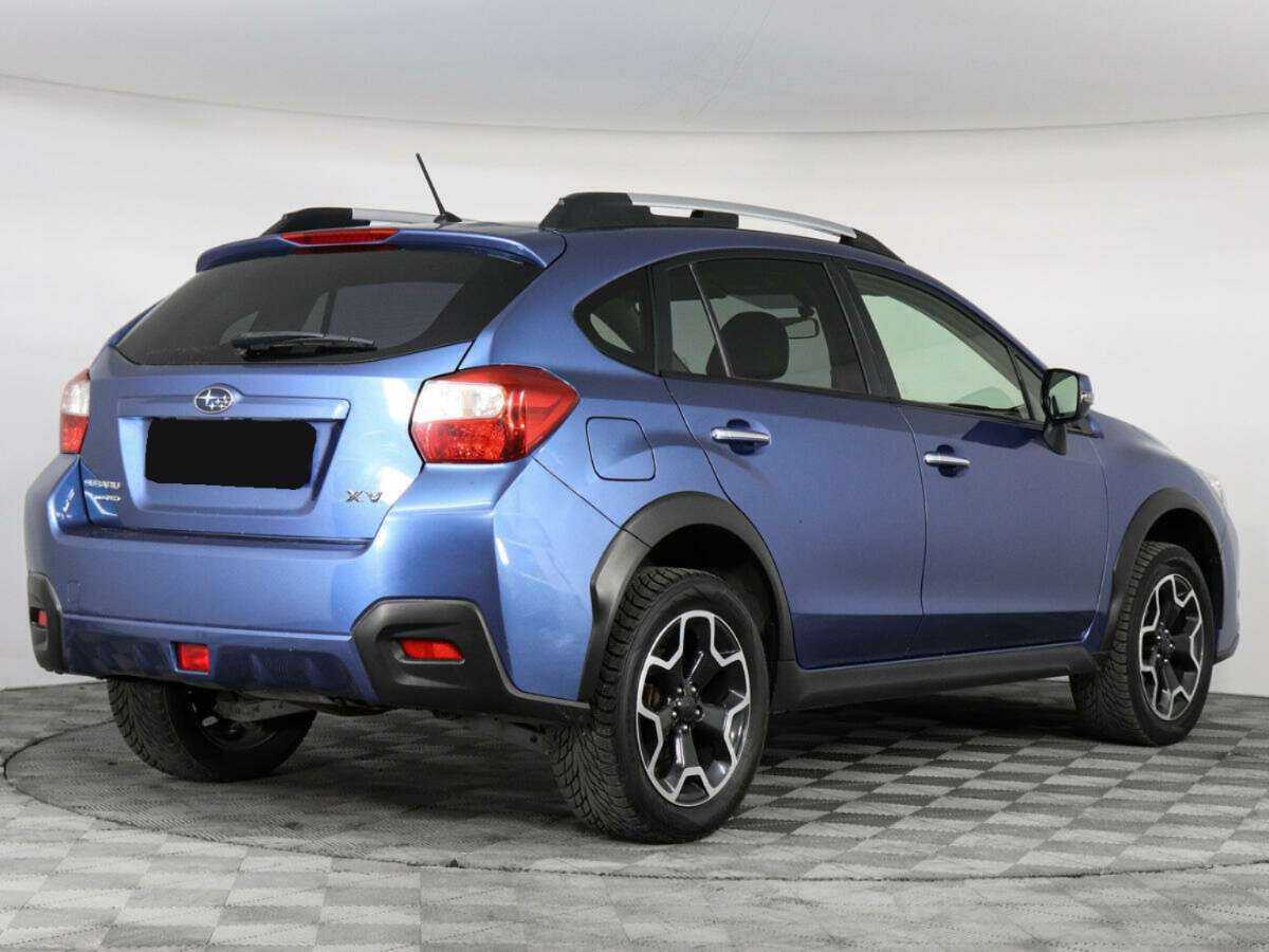 Subaru XV с пробегом — 2013 год. Фото: #4