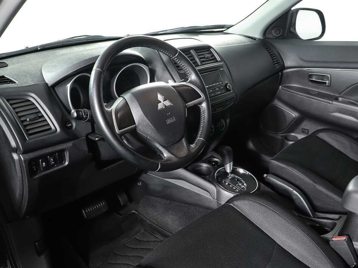 Mitsubishi ASX с пробегом — 2014 год. Фото: #10