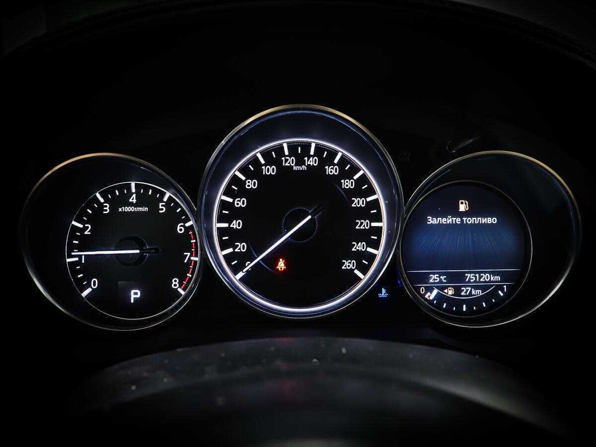 Mazda 6 с пробегом — 2016 год. Фото: #15