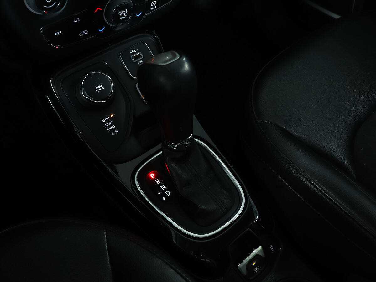 Jeep Compass с пробегом — 2019 год. Фото: #15