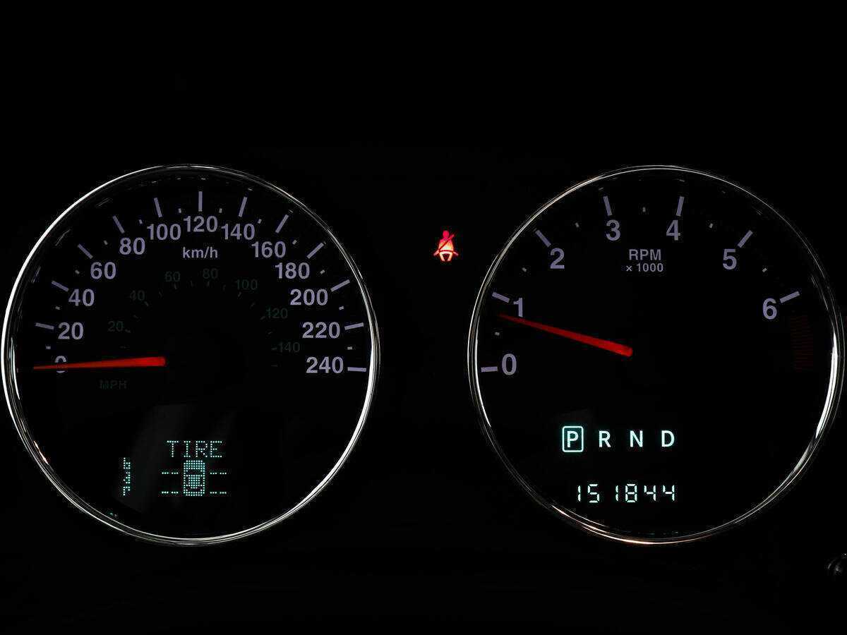 Jeep Compass с пробегом — 2012 год. Фото: #10