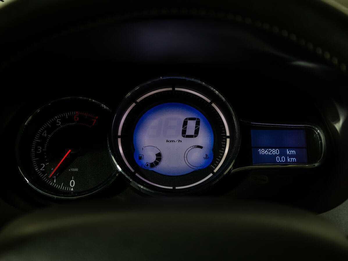 Renault Megane с пробегом — 2014 год. Фото: #9