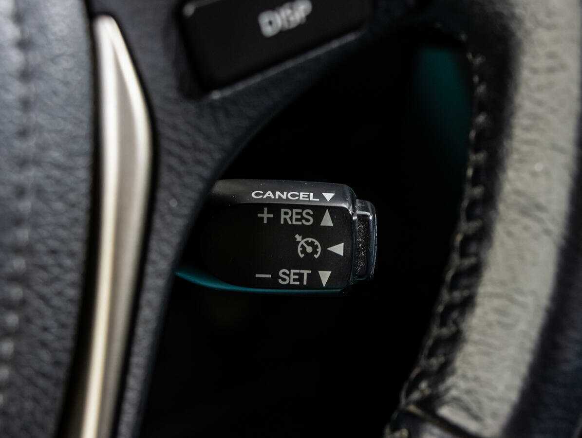 Toyota RAV4 с пробегом — 2013 год. Фото: #14