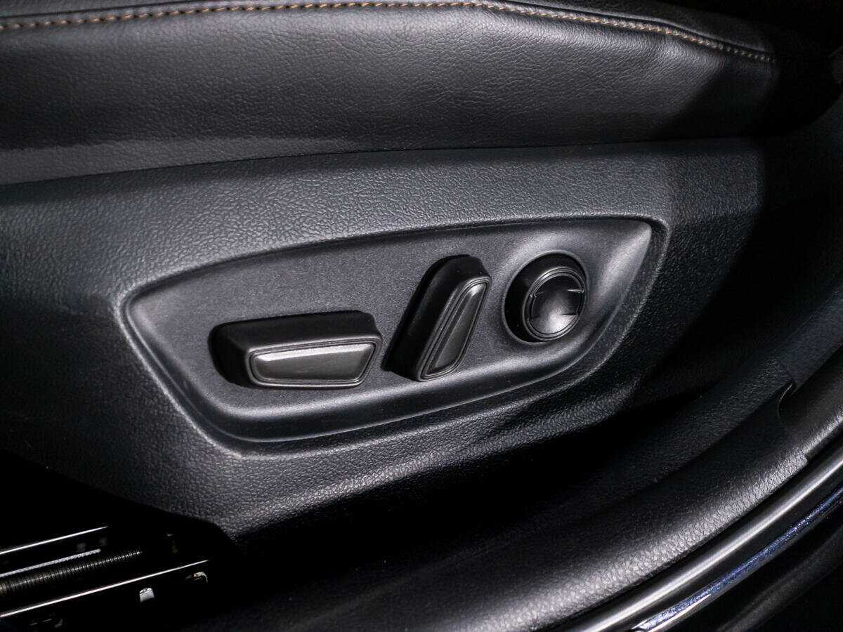 Toyota Camry с пробегом — 2020 год. Фото: #18