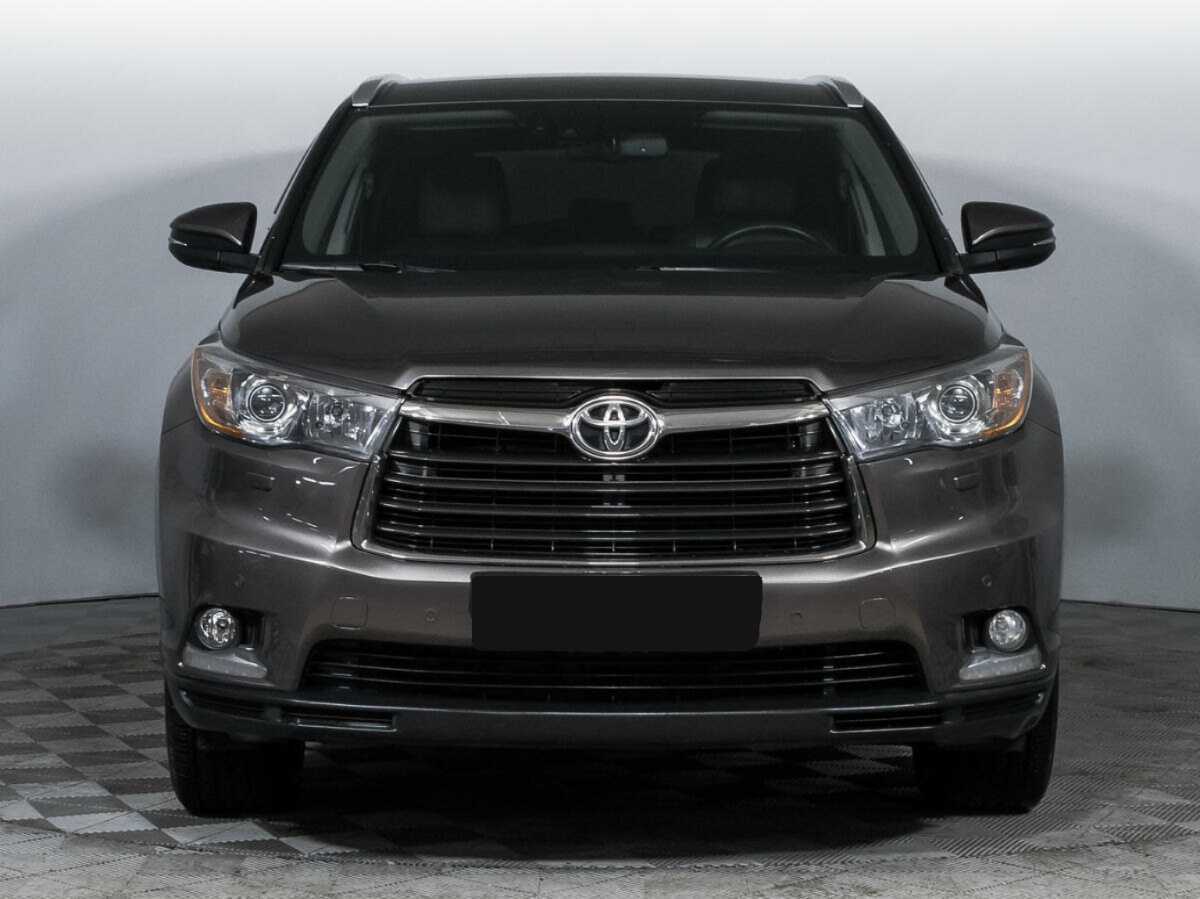 Toyota Highlander с пробегом — 2013 год. Фото: #1
