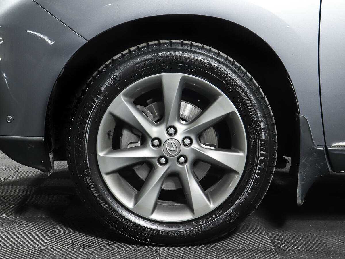 Lexus RX с пробегом — 2012 год. Фото: #24