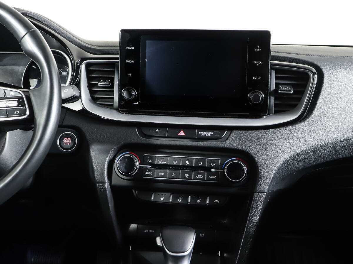 Kia Ceed с пробегом — 2022 год. Фото: #11