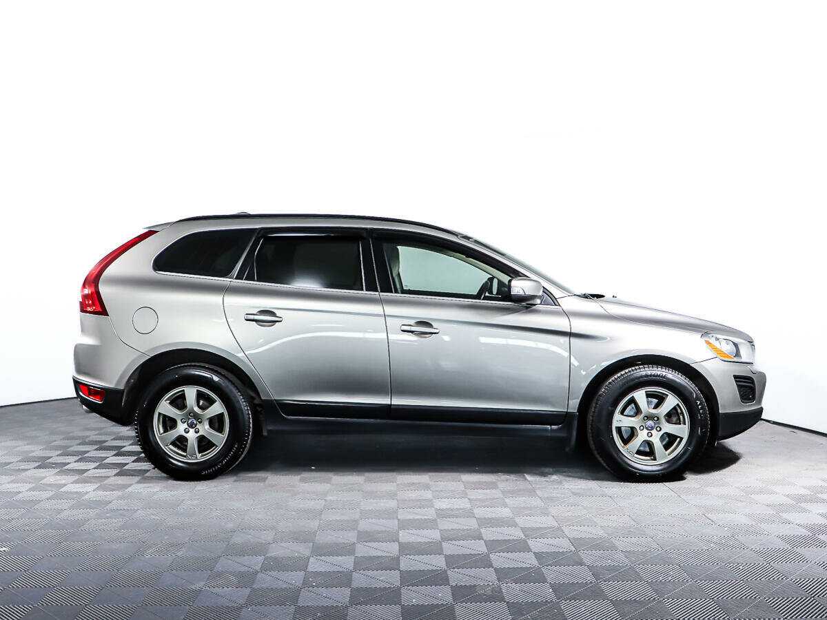 Volvo XC60 с пробегом — 2012 год. Фото: #3