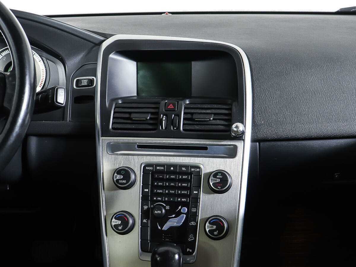 Volvo XC60 с пробегом — 2012 год. Фото: #13