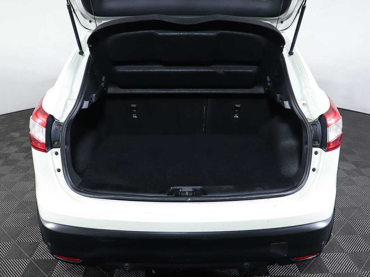 Nissan Qashqai с пробегом — 2014 год. Фото: #9