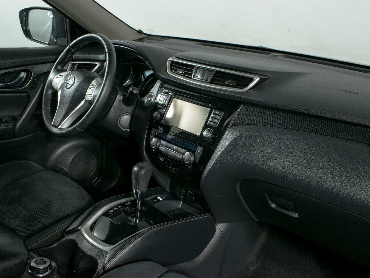 Nissan X-Trail с пробегом — 2016 год. Фото: #10